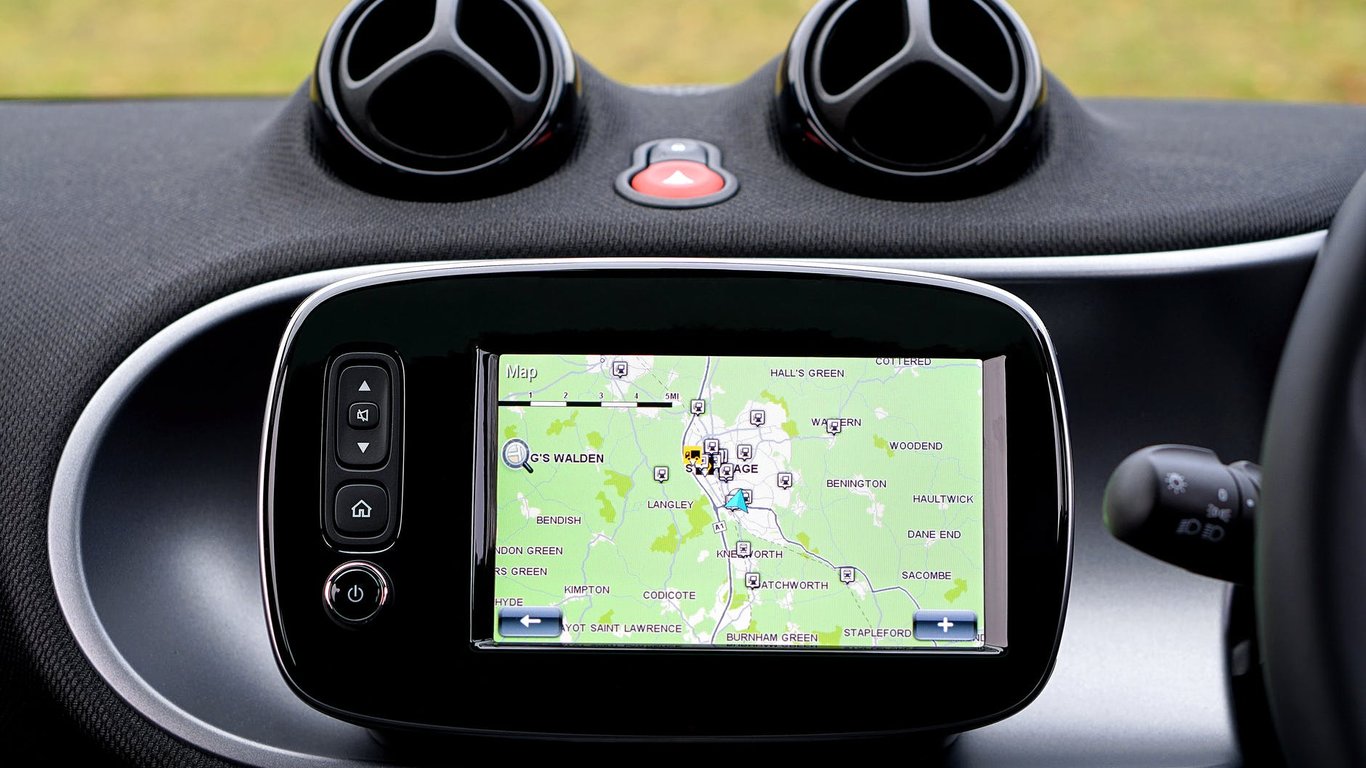 В Одесікій області дорожня спецтехніка оснащена GPS-трекерами