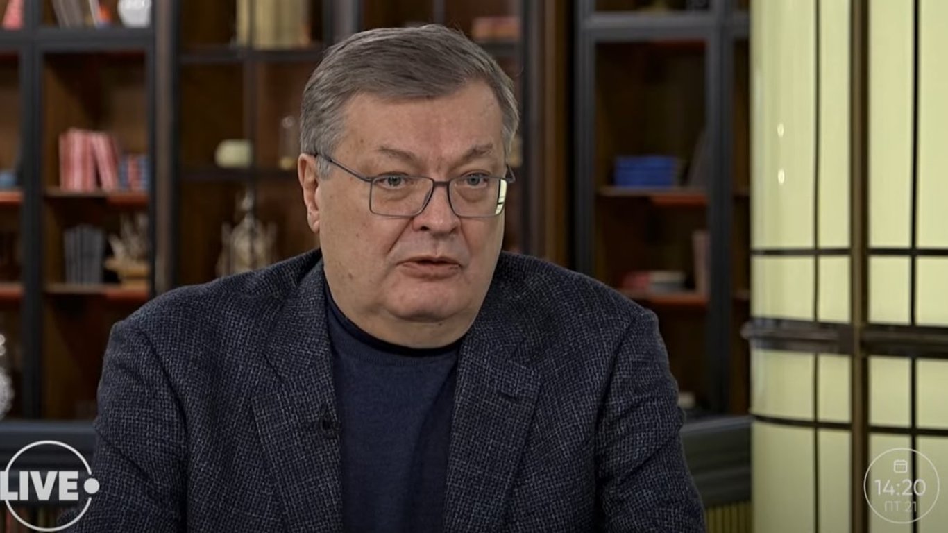 Константин Грищенко оценил риски полномасштабной войны в Украине и мировую реакцию