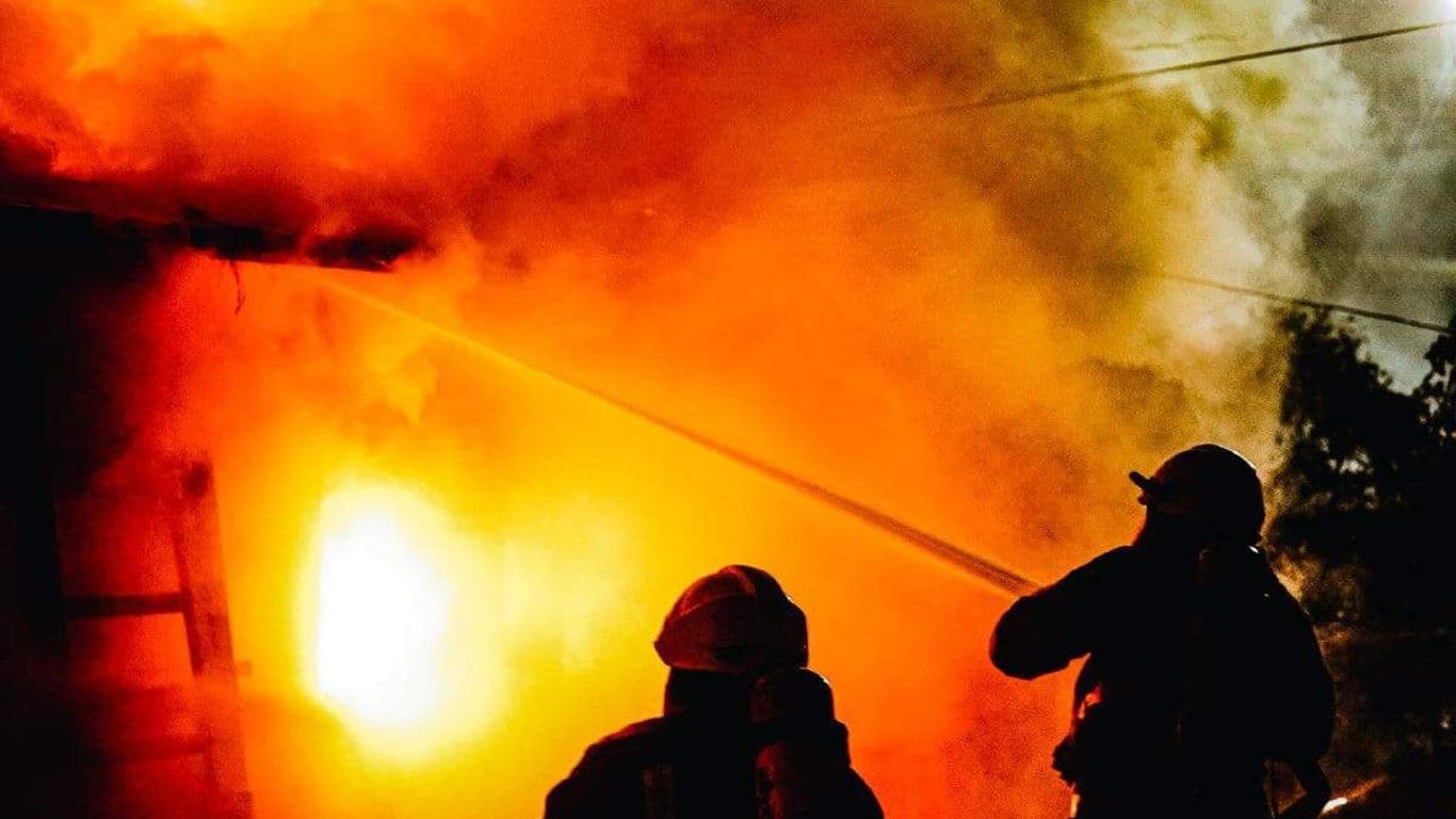 Пожар в Киеве - в огне погиб мужчина
