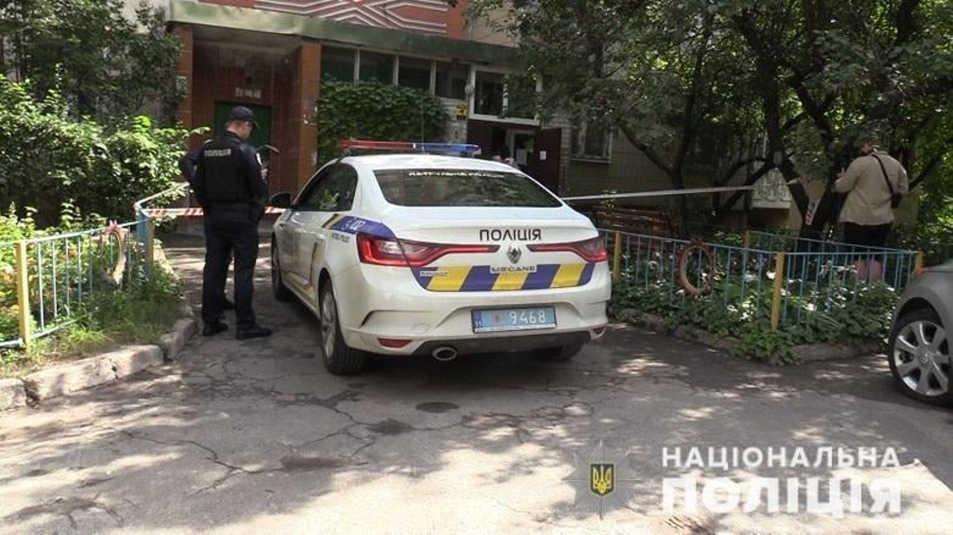 Трагедия в Киеве - мужчина жестоко убил свою жену - фото