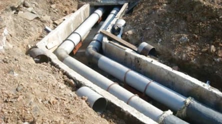 Жители района в Харькове просят провести им канализацию - 285x160