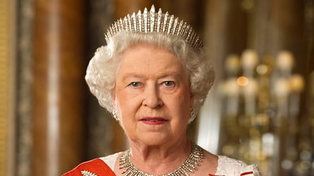 Не вміє говорити ні: стало відомо про найбільшу ганьбу британської королівської родини - 285x160