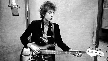 Боб Дилан продал все свои песни за 200 миллионов долларов - 285x160