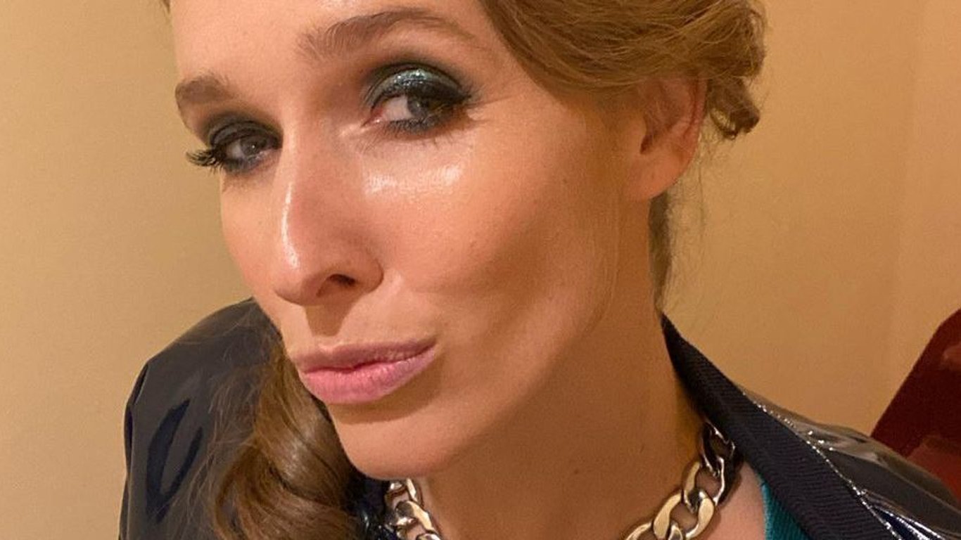 Катя Осадчая показала, как меняется ее лицо с помощью макияжа - честное видео