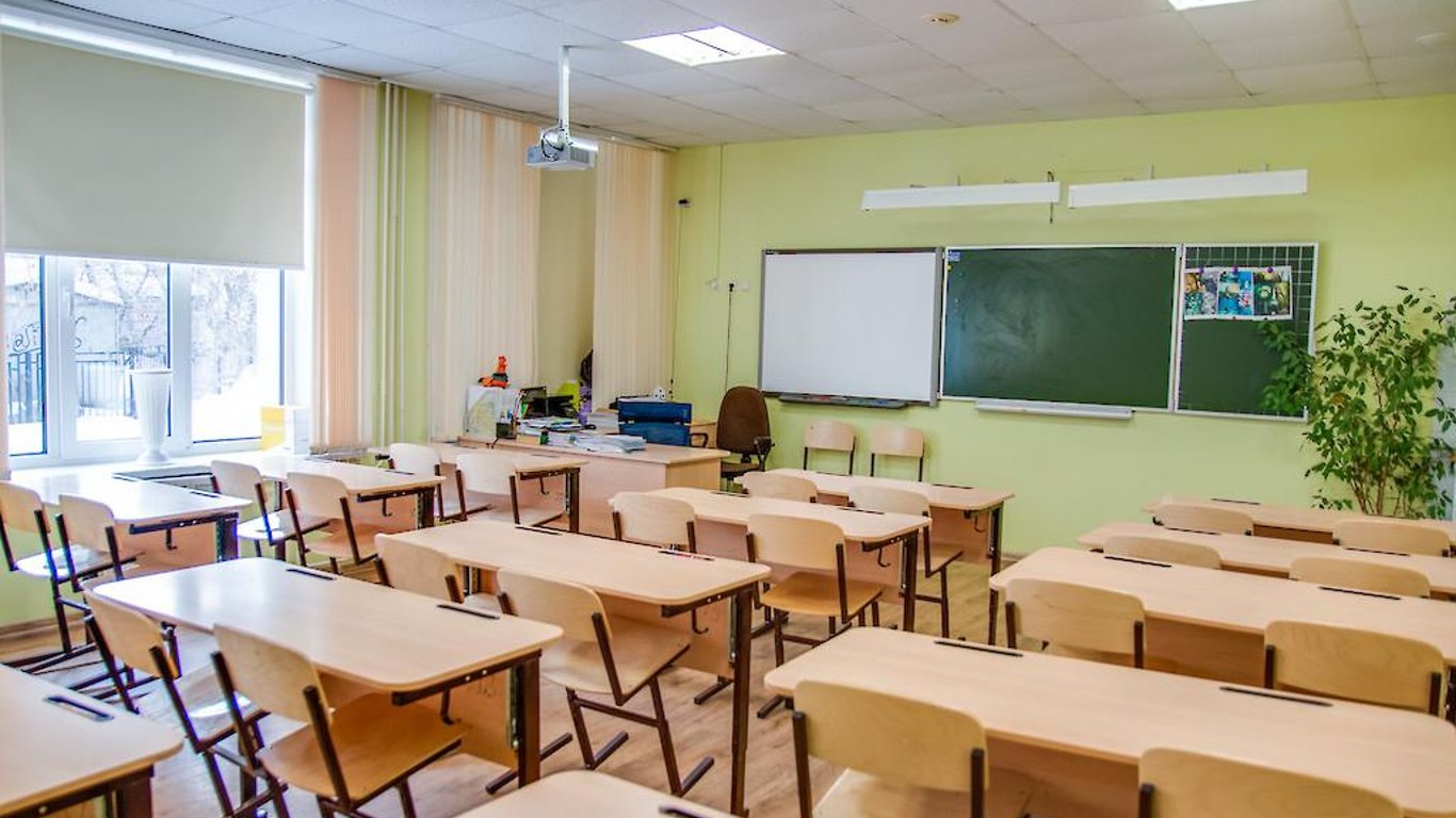 Школам Харківської області було рекомендовано перейти на "дистанціонку"