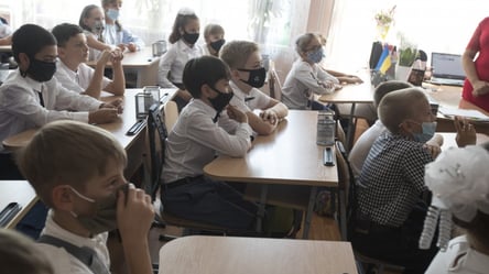 Школы Киева хотят отправить на удаленку: готовится решение - 285x160