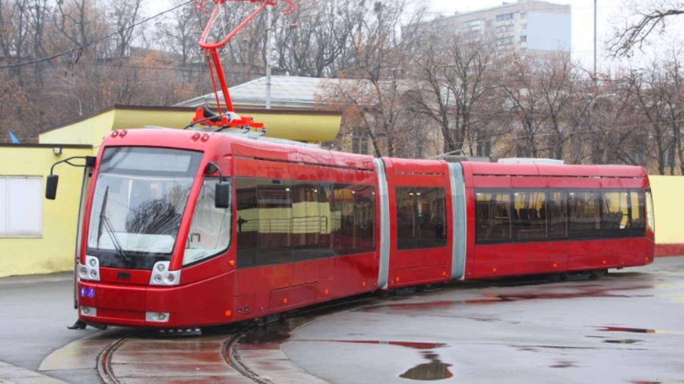 Общественный транспорт Киев - на Левом берегу отремонтируют трамвайную линию почти за миллиард гривен