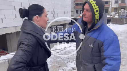 В Одесі на будівництві напали на знімальну групу Odesa.LIVE. Відео - 285x160