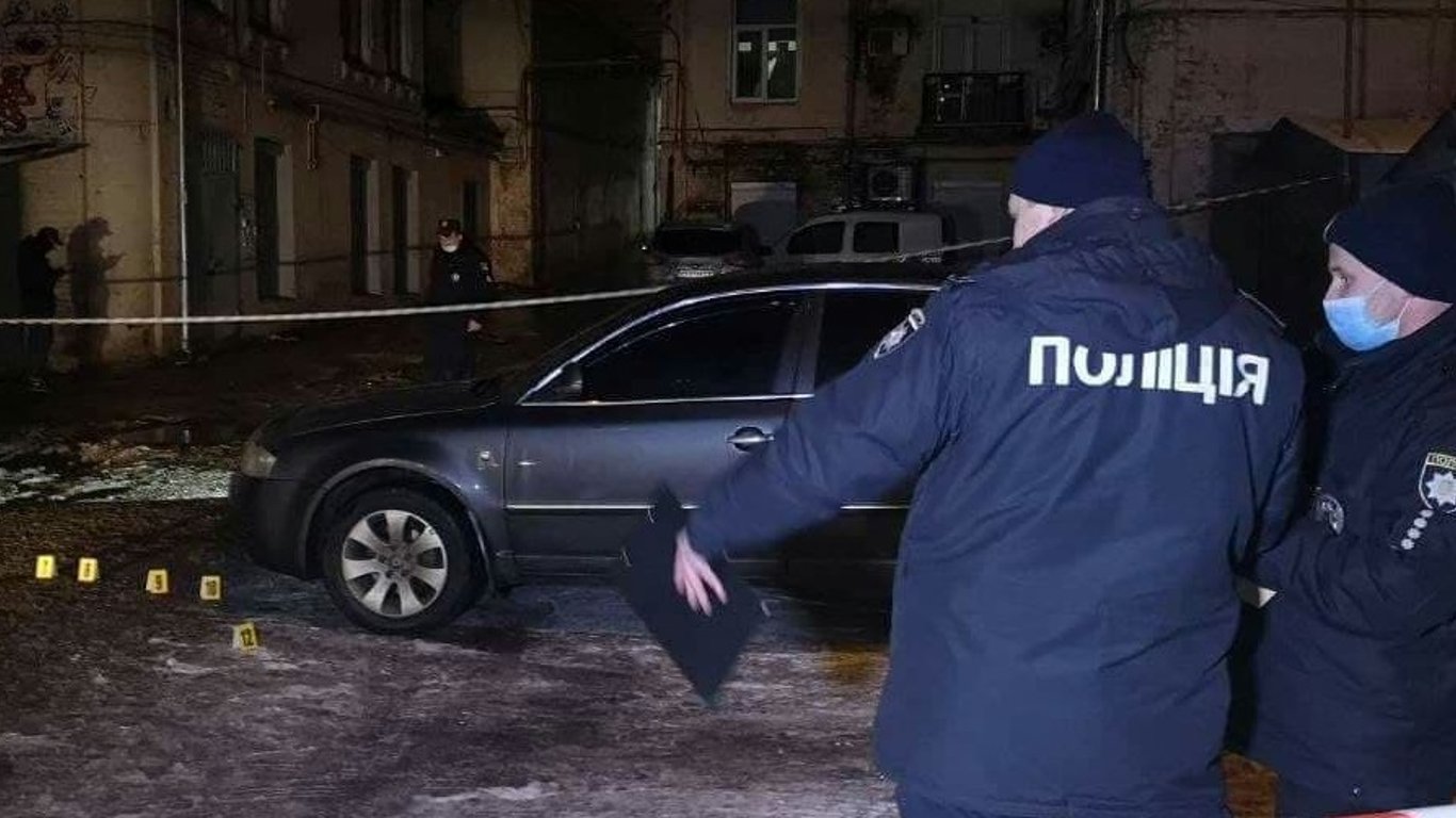 Пограбування зі стріляниною в центрі Києва-вкрали 10 мільйонів
