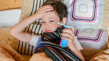 Комаровский назвал опаснейшее лекарство для детей при температуре - 285x160
