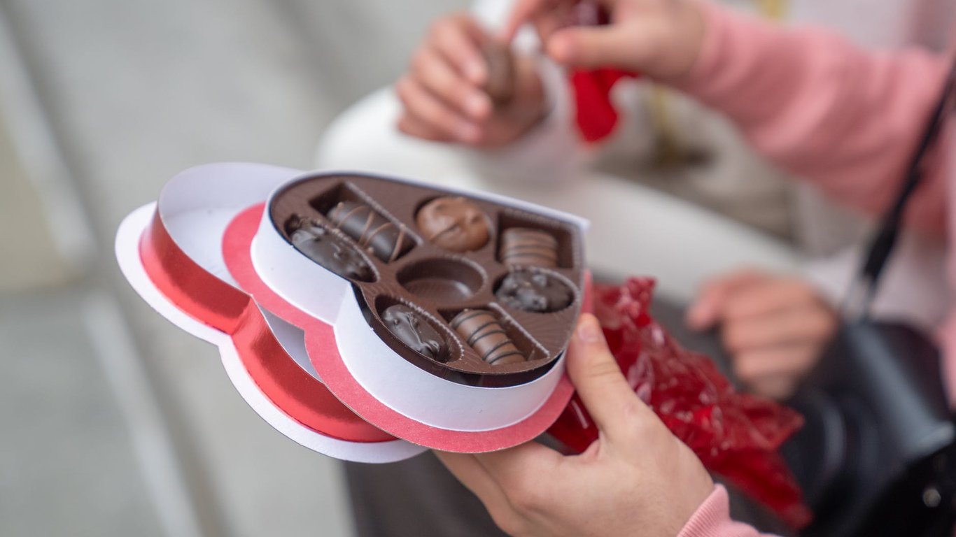 В Одессу завезли некачественный шоколад с цедрой