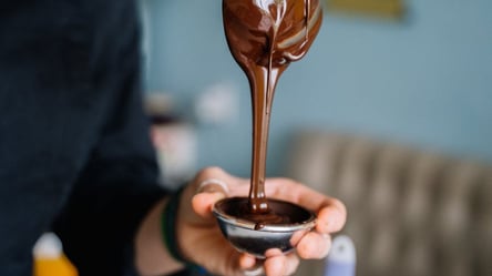 У львівських цукерках виявили високий вміст шкідливих кислот: які саме солодощі не можна їсти - 285x160