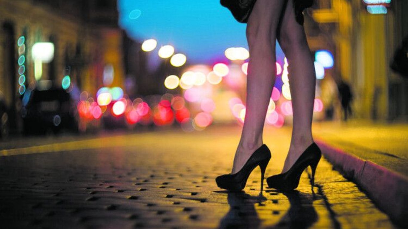 Как выглядели проститутки в истории - 10 зрелищных фото