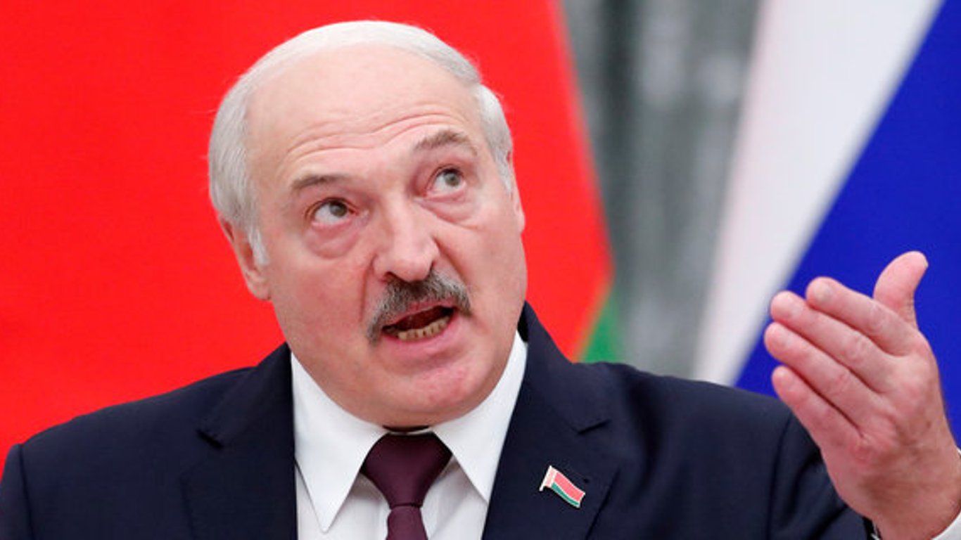 Лукашенко прокоментував можливість війни з Україною у інтерв'ю Соловйову
