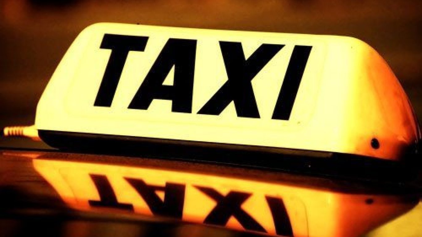 На Харківщині на День всіх закоханих таксисти оголосили страйк