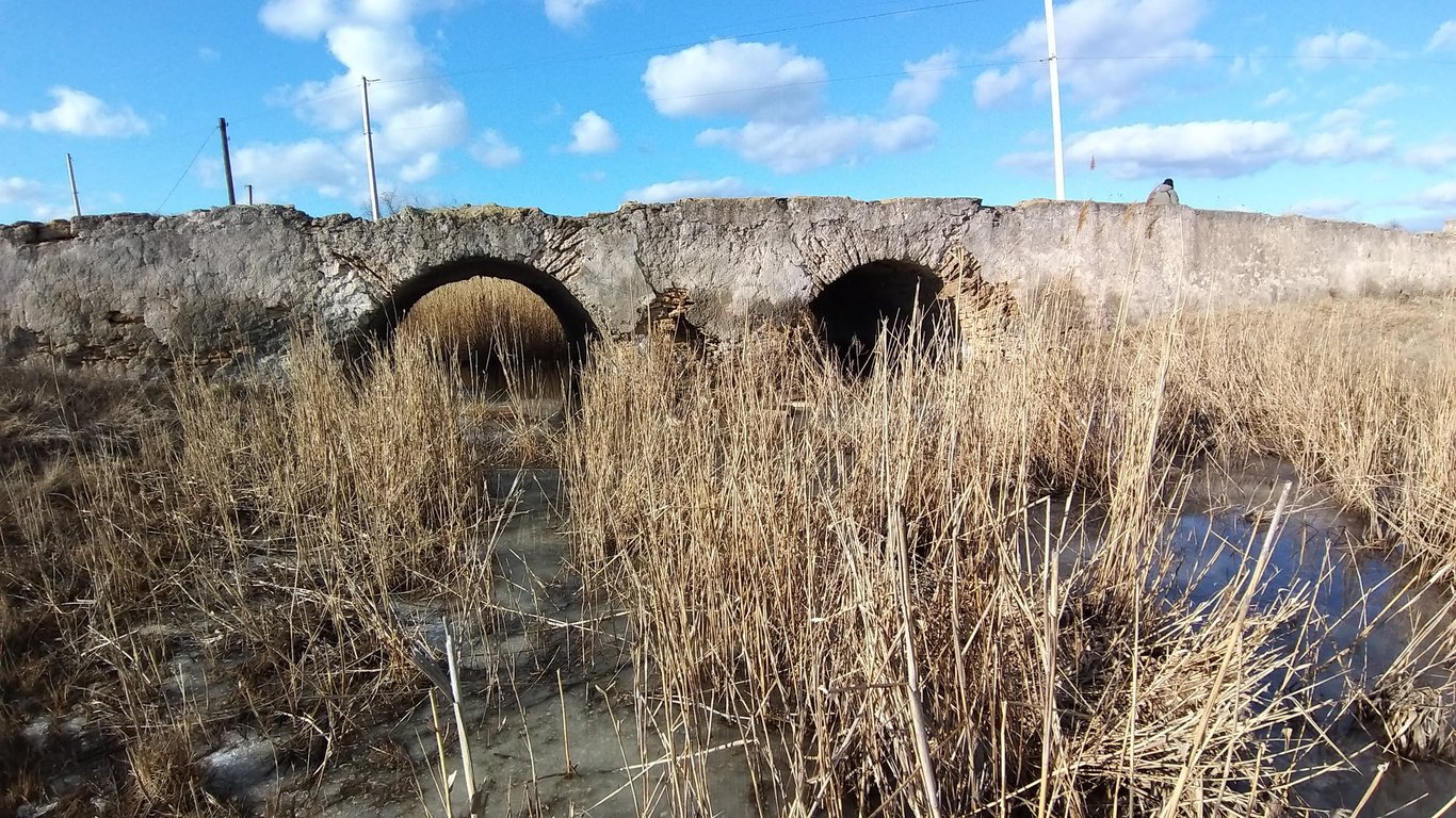 На Одещині потребує реставрації ажурний міст XVII століття