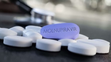 В Україні почали продавати "Молнупіравір": у МОЗ попередили, що препарат від коронавірусу може бути підробкою - 285x160