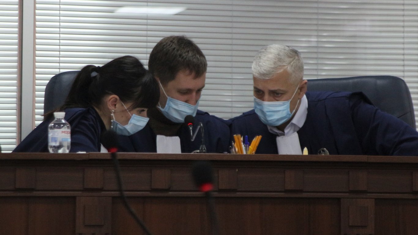 Справа одеського аеропорту Застава-2: суд вирішив примусово доставити на засідання підозрюваного