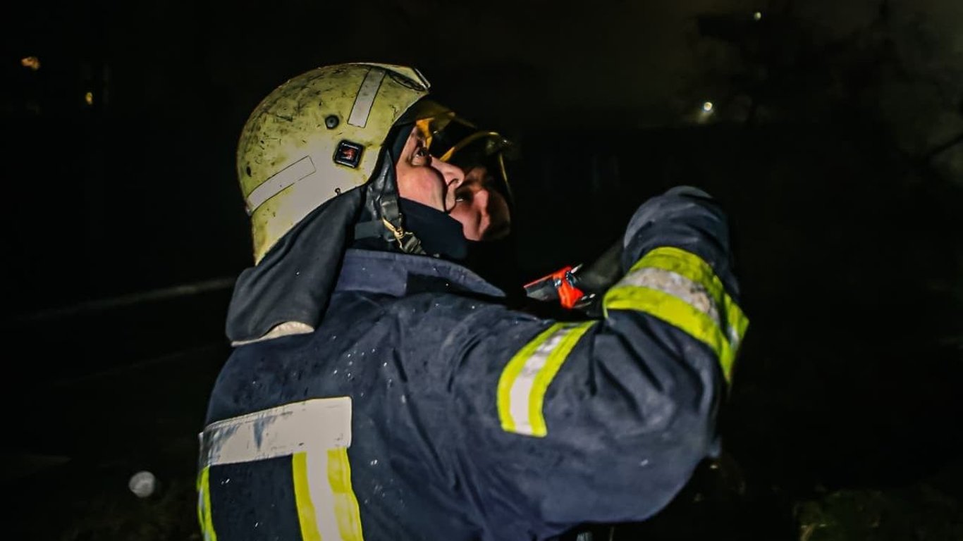 НП у Києві: у Солом'янському районі стався витік газу - евакуювали мешканців