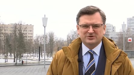 Министр иностранных дел Украины провел брифинг в Харькове. Видео - 285x160