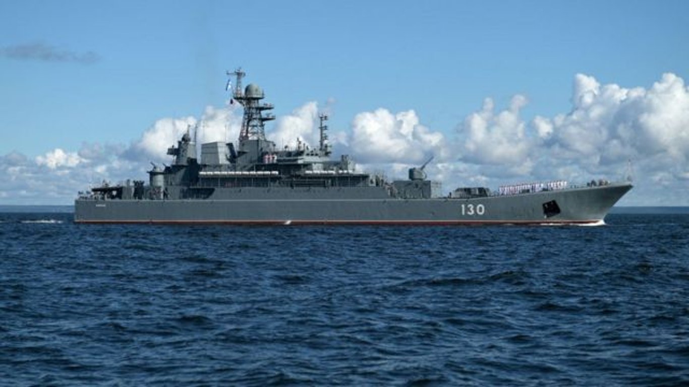 У Чорне море вийшло понад 30 російських бойових кораблів