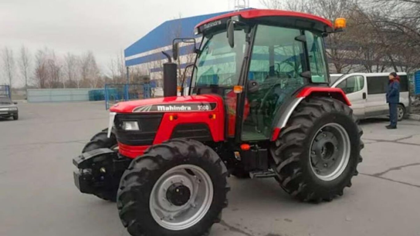 В Харькове коммунальщики объявили многомиллионный тендер на лизинг тракторов