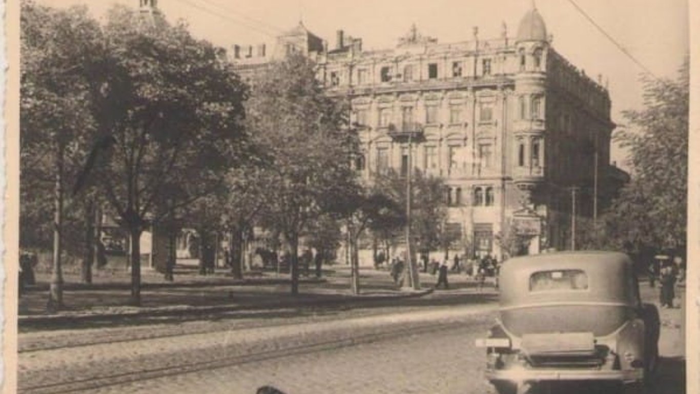 Как выглядел дом Либмана в Одессе в 1942 году и как выглядит сейчас