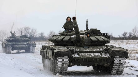 Росія стягнула ще тисячі військових до кордону України - ЗМІ - 285x160
