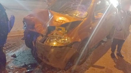 В Одессе водитель Chevrolet сбил 14-летнюю девушку и протаранил четыре авто. Видео - 285x160