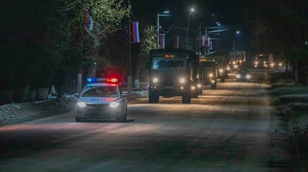 Крым покинул еще один эшелон военной техники РФ - 285x160