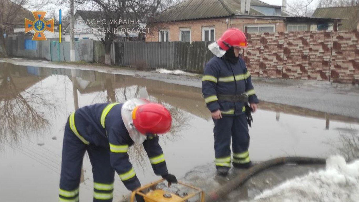 На Харківщині танучий сніг затопив один з районів міста Балкалія