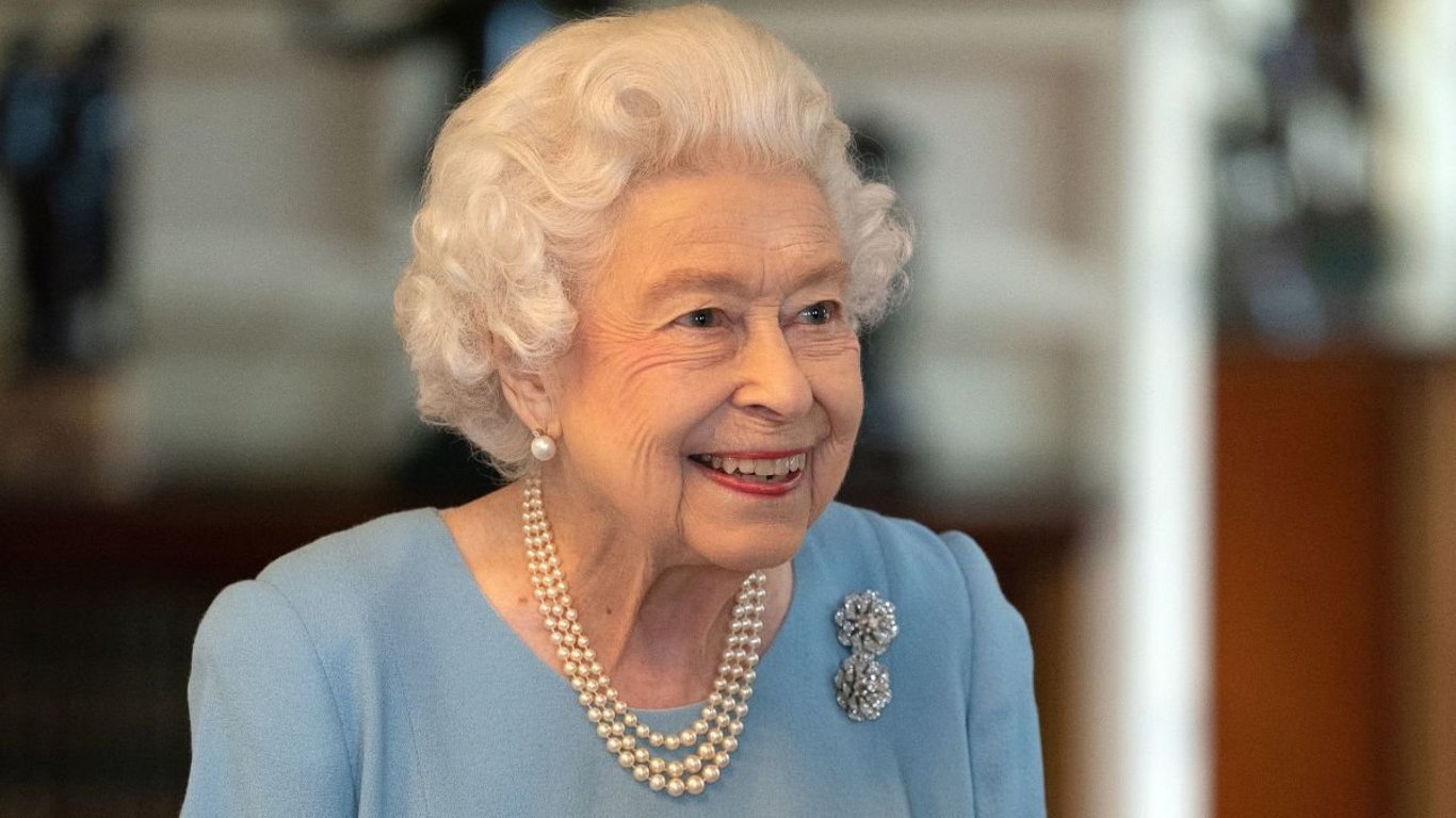 Королева Елизавета заболела коронавирусом - что известно