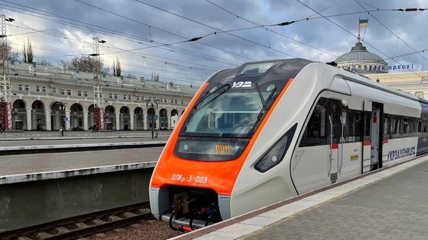 Дунайский экспресс стал региональным поездом в Одесской области