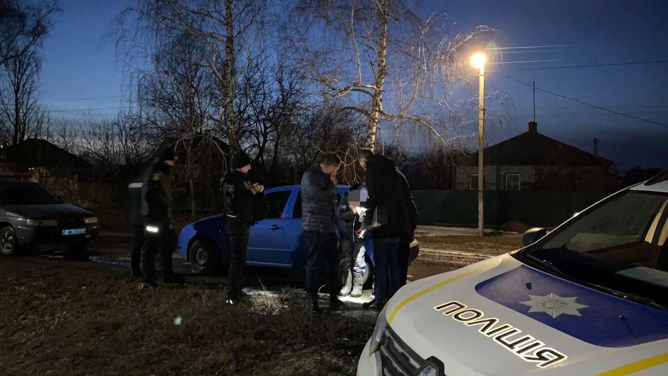 На Харківщині телефонний терорист замінував одразу кілька будівель