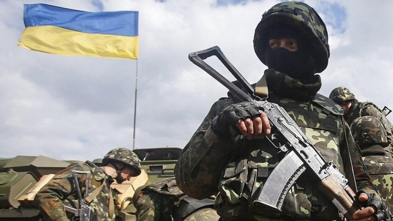 Военное положение в Украине - при каких условиях введут и как изменится жизнь людей