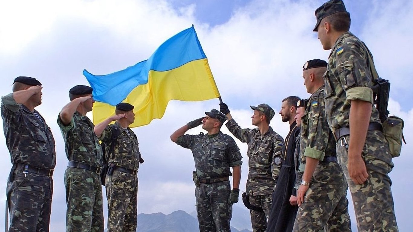 Чрезвычайное положение в Украине - что означает и какие ограничения будут действовать