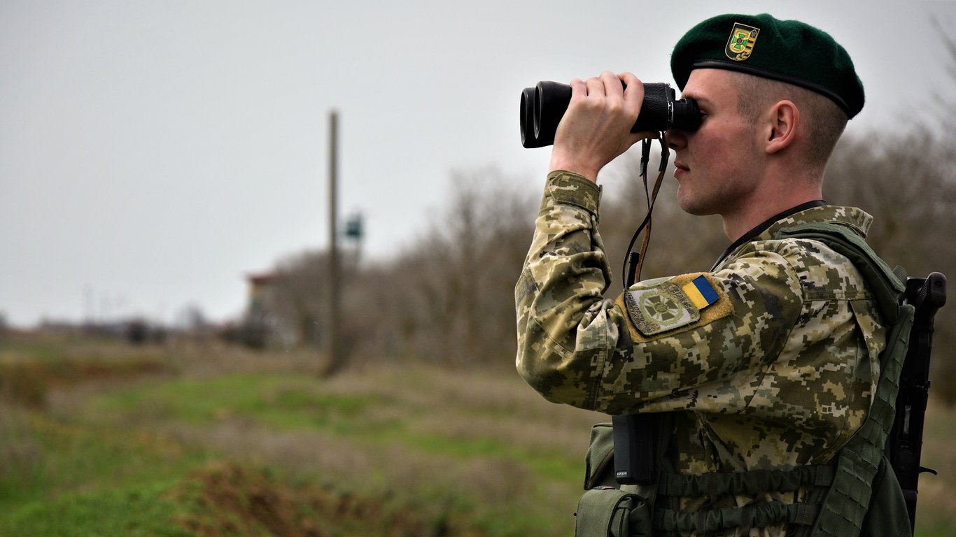 Во Львовской области пограничники не пустили в Украину россиянина, который незаконно летал в Крым