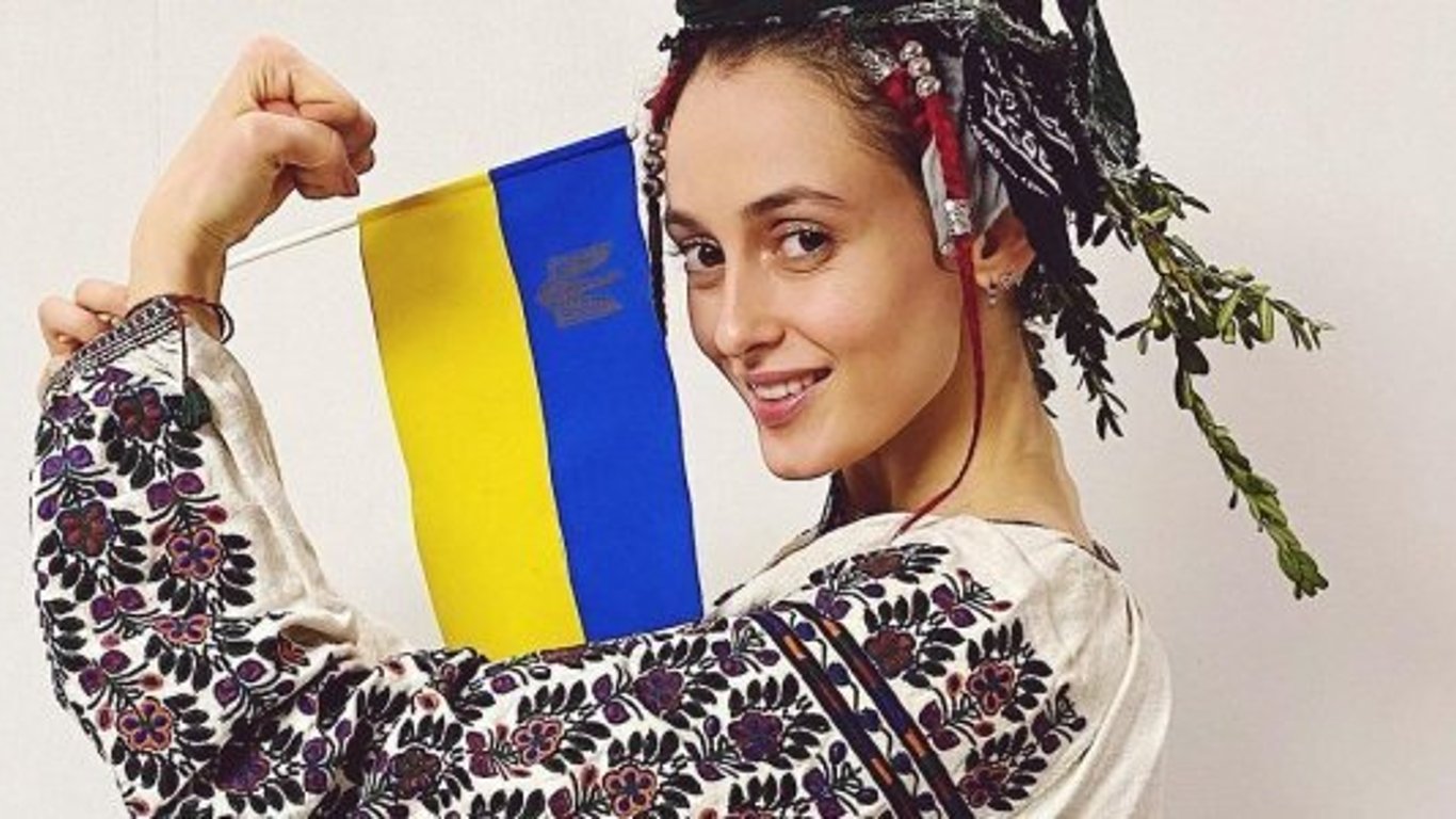 Алина Паш обратилась к украинцам на фоне угрозы вторжения РФ