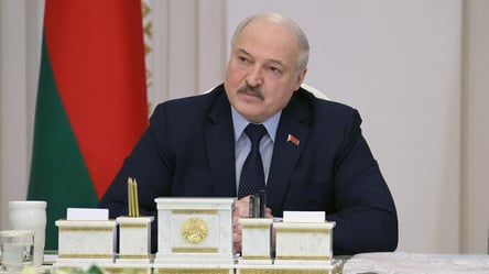 Лукашенко призвал Украину сдаться и пойти на уступки - 285x160