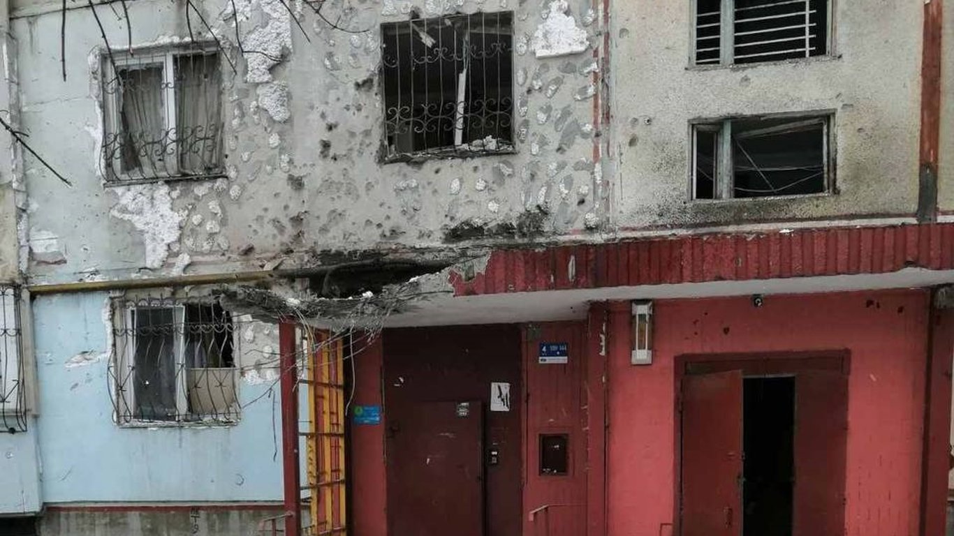 Харків обстрілюють ворожі бомбардувальники – знову є поранені