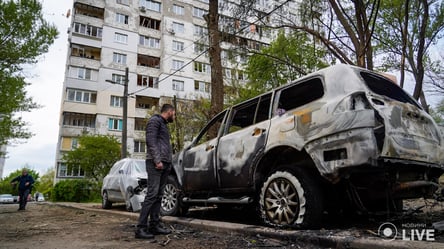 Последствия ночной атаки дронов в Соломенском районе Киева: фоторепортаж - 285x160