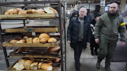 У Харкові печуть хліб під обстрілами, але необхідна допомога з розвезенням – Терехов - 285x160
