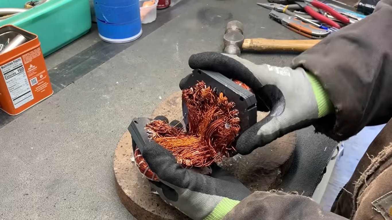 Лом меди в Украине подорожал до 500 грн: где высокие цены и что сдавать