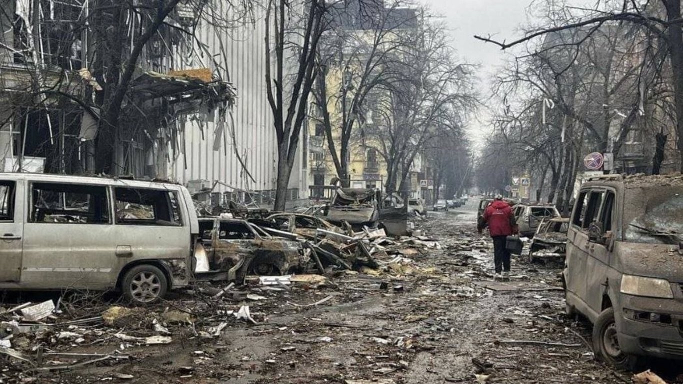 Україна просить Червоний Хрест терміново допомогти з гуманітарними коридорами