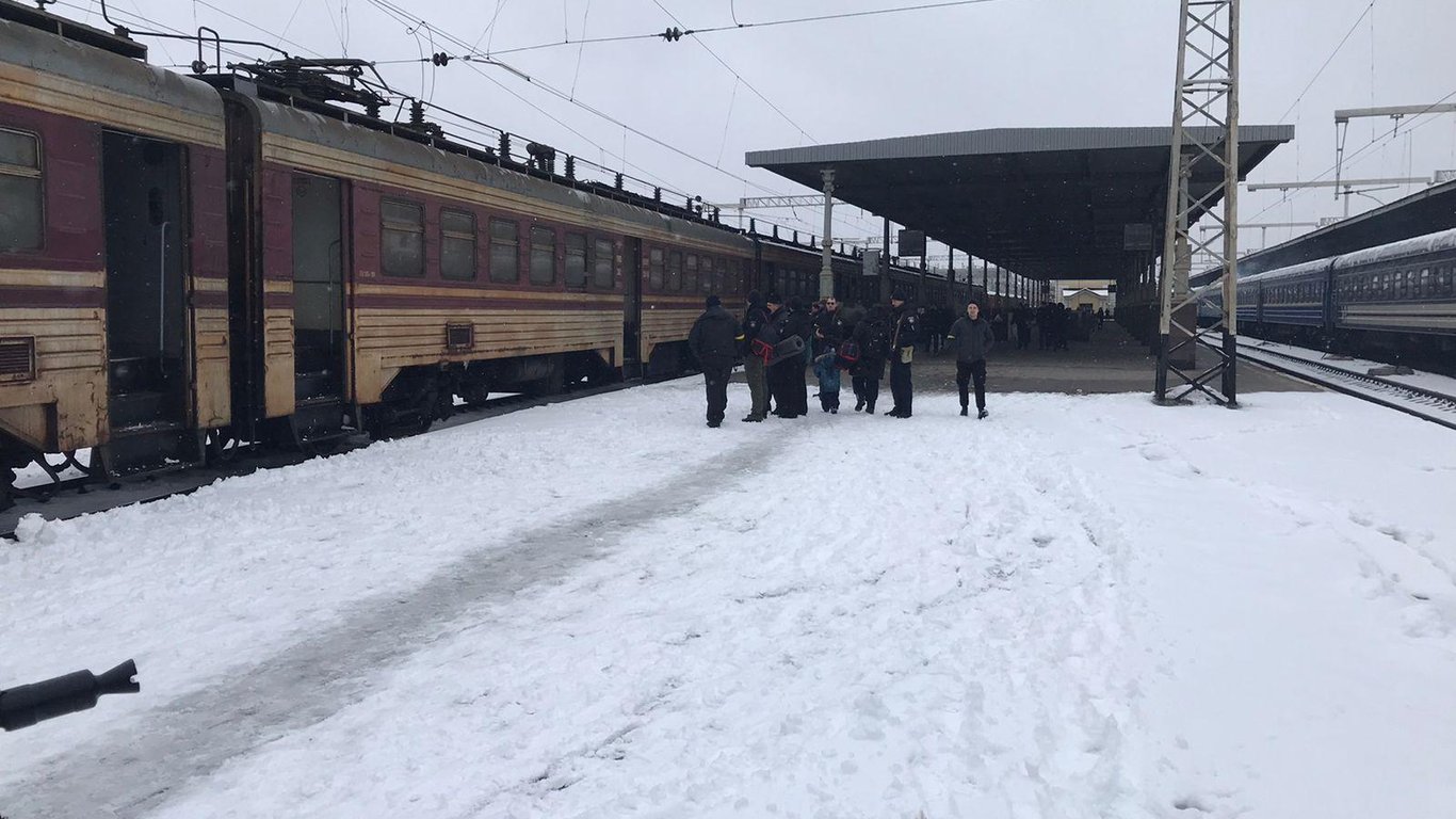 Как проходит эвакуация женщин и детей из Харькова