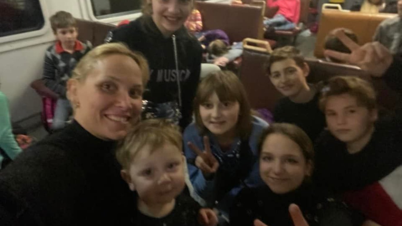 Из Одессы детей эвакуировали в Польшу