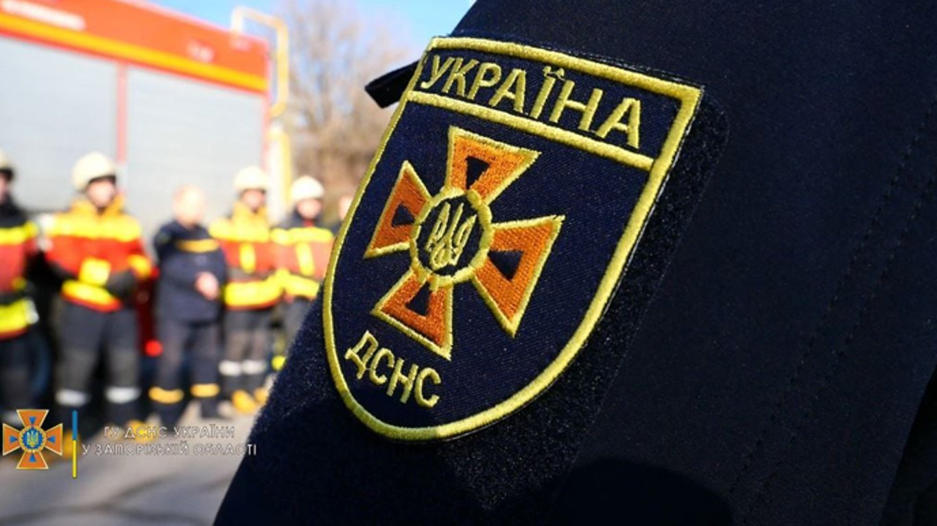 В Одесской области спасатели нашли обломки авиаракеты и гранату