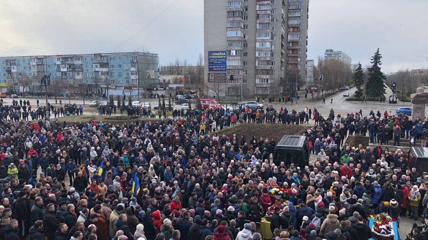 В Херсоне, Михайловке и Энергодаре местные вышли митинги против российской оккупации - видео