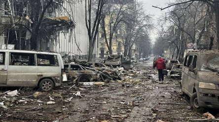 В Харькове оккупанты обстреляли супермаркет с людьми, есть погибшие и раненые - 285x160