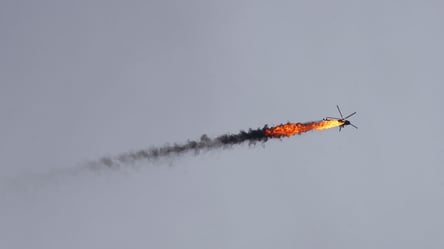 Під Києвом збили ворожий гелікоптер - 285x160